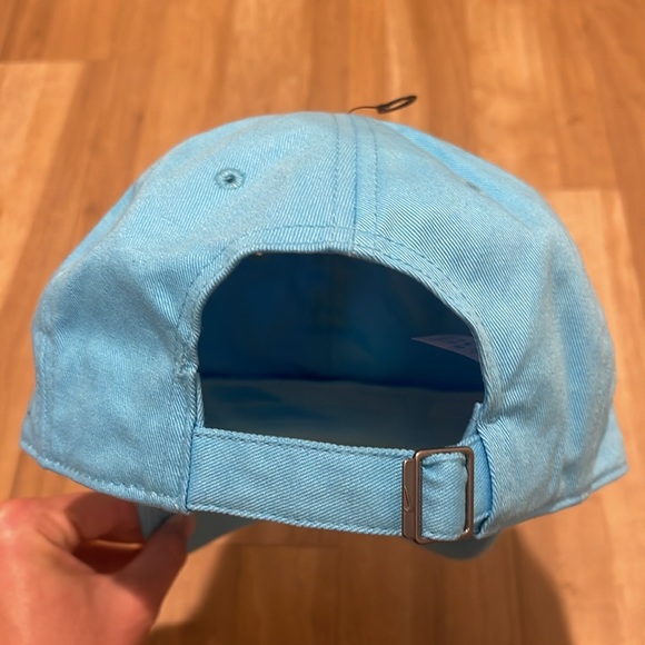Nike blue baseball cap - Picture 4 of 8